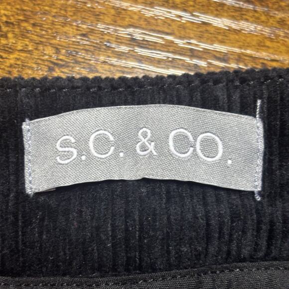 S.C. & Co. Women's Pull on Stretch Corduroy Skirt Black Sz L 5-Pocket Cotton EUC - Picture 3 of 16